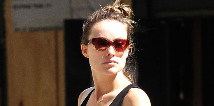 Pregnant Olivia Wilde &amp; Jason Sudeikis Out For Lunch In NYC