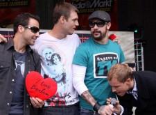 2009__09__fp_3564314_bulls_backstreet_boys_090709 225×165.jpg