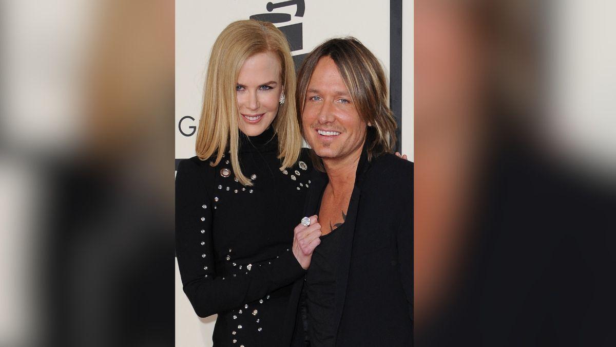 image of Keith Urban performed on a luxury country music cruise.