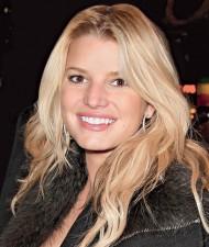 2010__02__okmagazine style jessica simpson three 190&#215;225.jpg