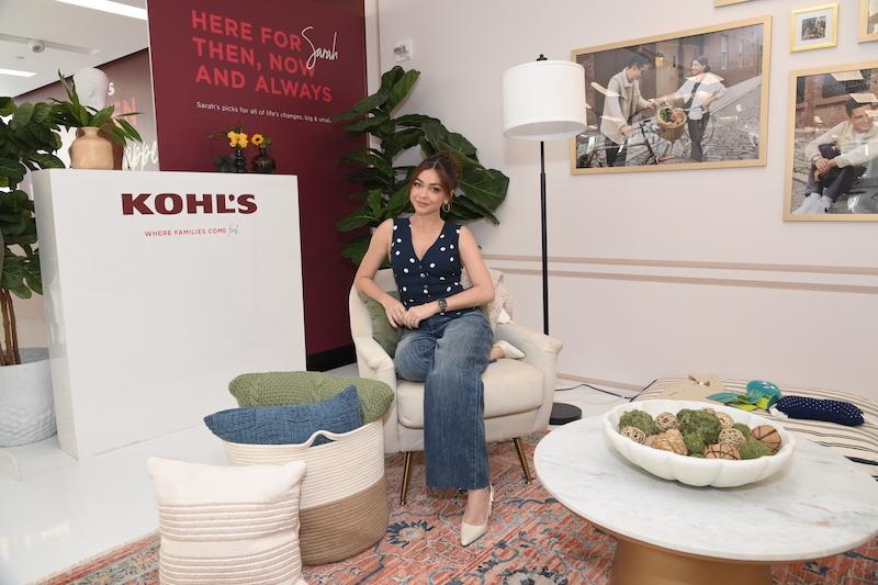 sarah hyland at kohls event