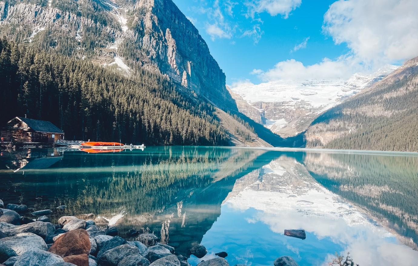 lake louise boathouse