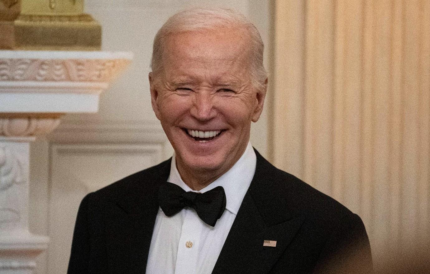 joe biden will win election despite ge concerns annette bening