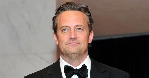 matthew perry gravesite flowers removed buried near stars