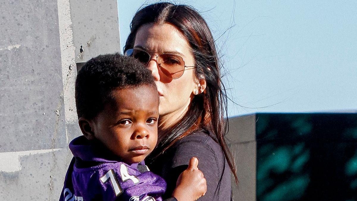 Photo of Sandra Bullock and Louis