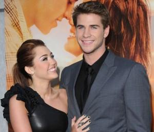 2010__08__Miley_Liam_Aug25news 300&#215;257.jpg