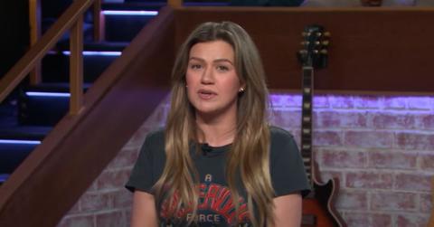 kelly clarkson exit rumors singer leaving her own talk show