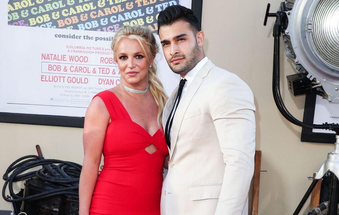 Donatella Versace Is Making Britney Spears' Wedding Dress