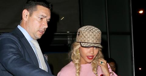 Beyonce looks girly in Gucci