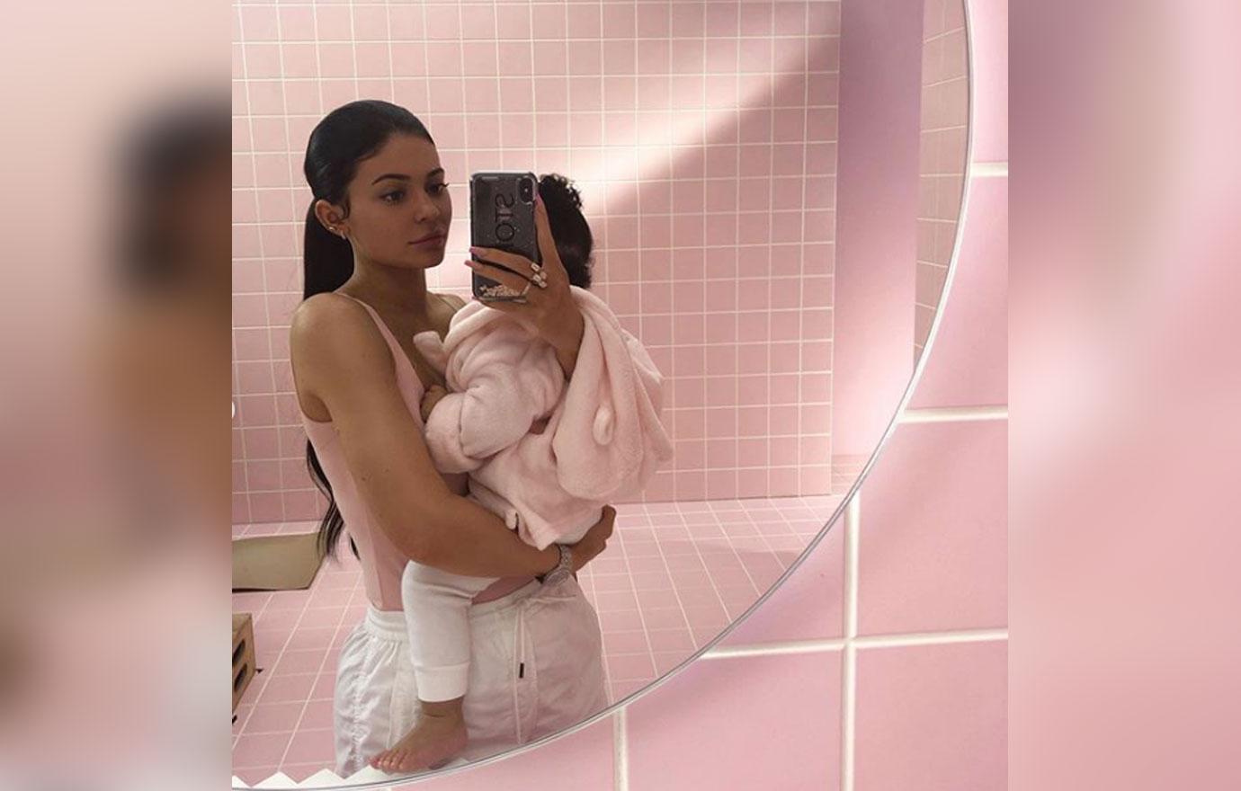 Kylie-Jenner-Postpartum-Anxiety