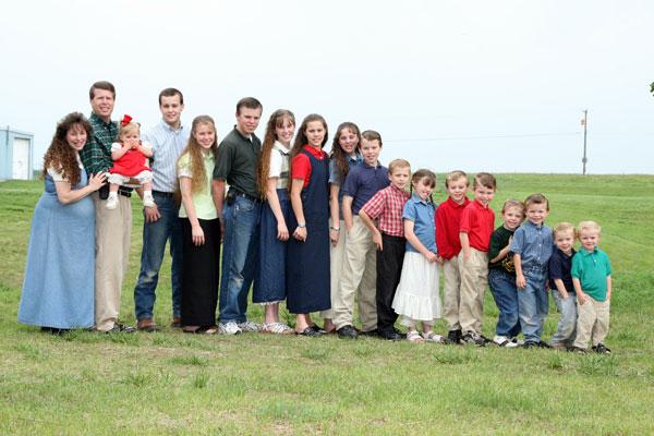 Duggar family adopting baby jim bob michelle 05 SPL