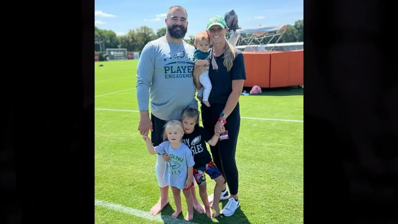 Image of Kylie Kelce has established her own platform as the host of the podcast 'Not Gonna Lie.'