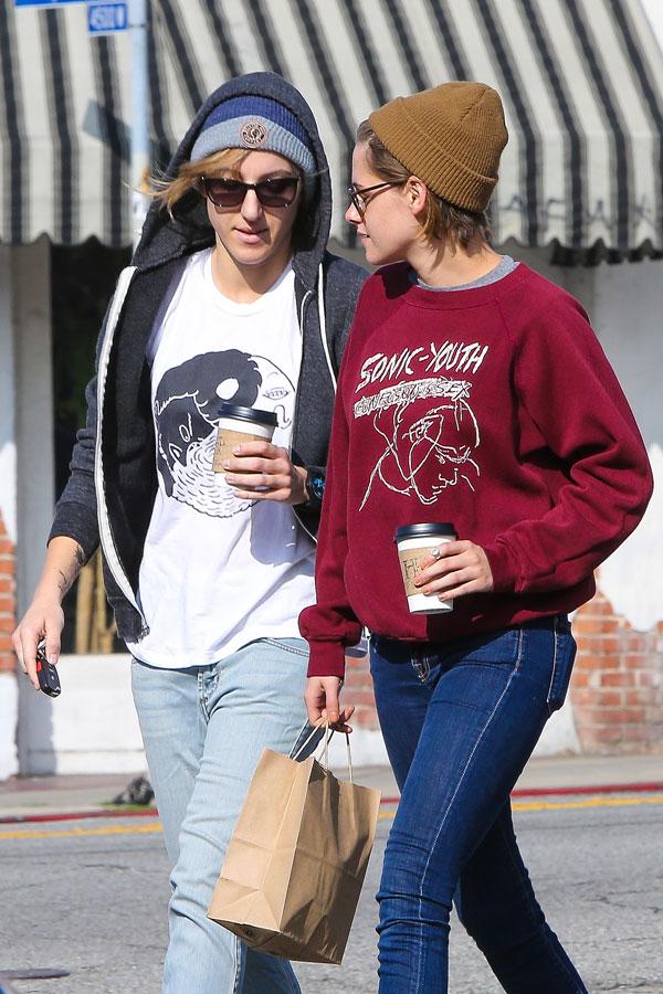 Kristen Stewart Alicia Cargile coffee 03