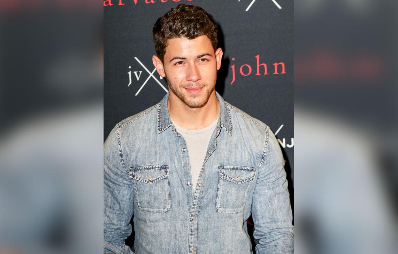 Nick jonas 4