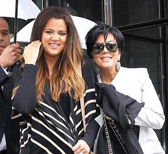 Khoe kardashian kris jenner may21.jpg