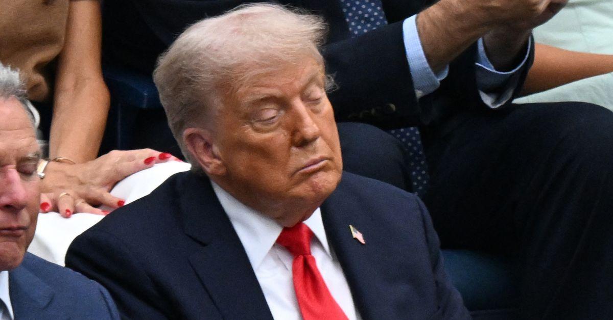 image of Fans caught Donald Trump closing his eyes at the U.S. Open.