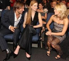 2010__01__a95613853_10 225×199.jpg