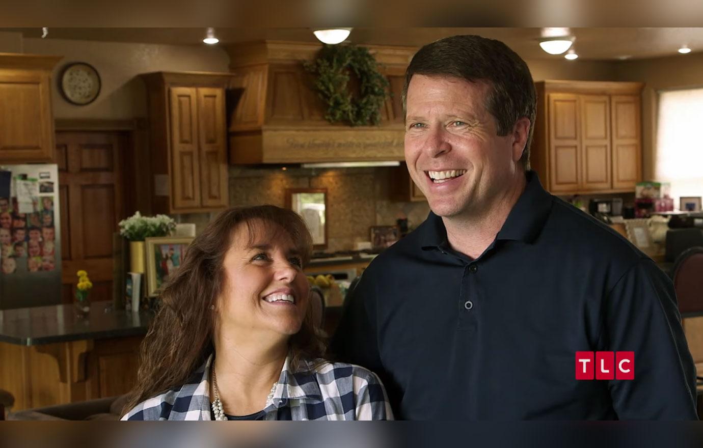 Jim Bob Duggar Bribes Daughter