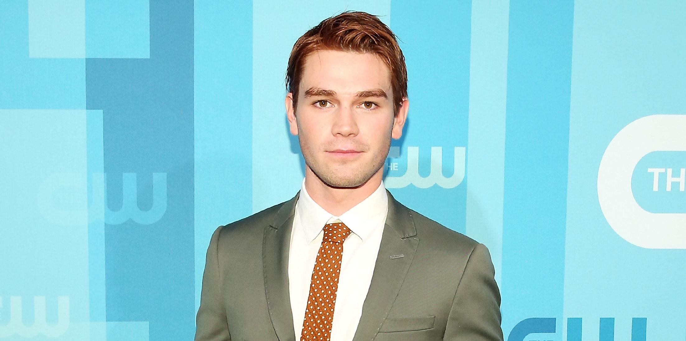 Riverdale KJ Apa Car Crash Pics Long