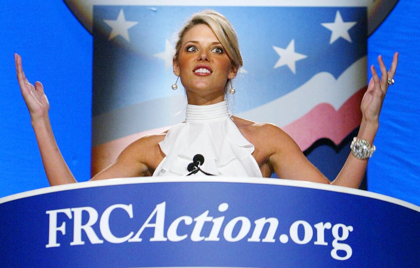 carrie prejean megyn kelly slams megan rapinoe behavior national anthem