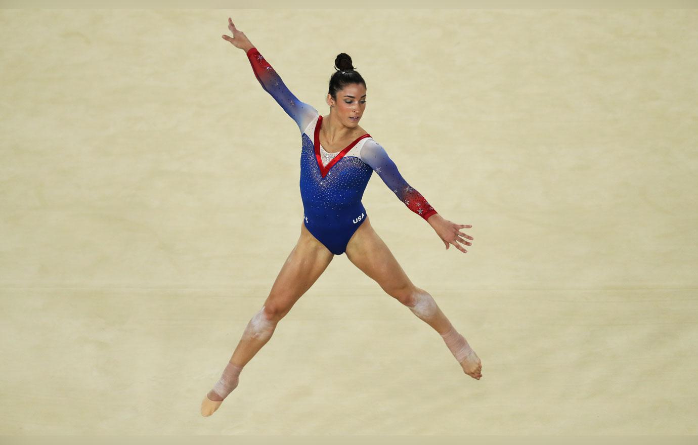 Gymnast Aly Raisman Reveals Broken Elbow In Gruesome Instagram Pic
