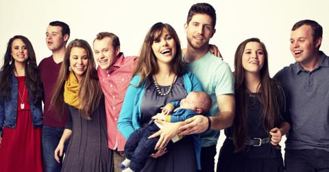 Keeping up with the duggars whos tying the knot having babies courting hero