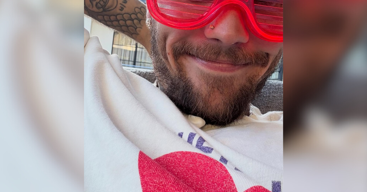 justin bieber comments on viral standing on business meme copy