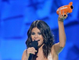 A142219291_10_ _2.jpg