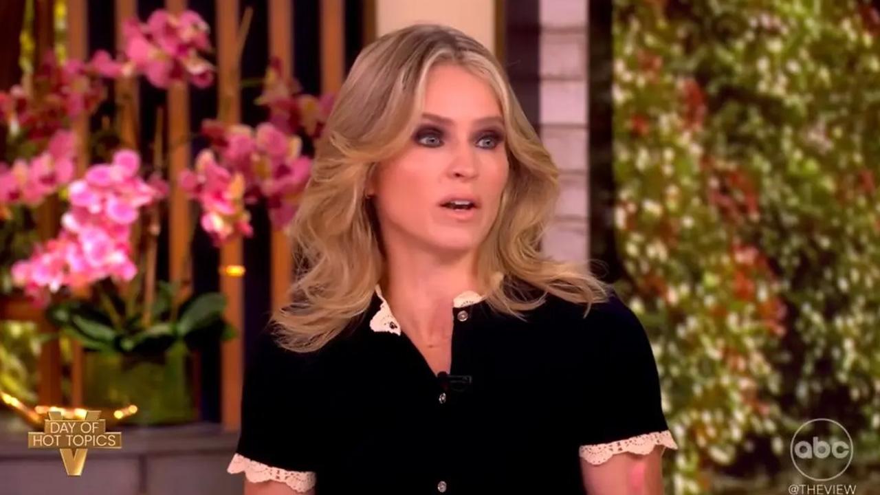 Image of Sara Haines said Kelly 'sunk so low' and blasted her for kicking someone when they are already down.
