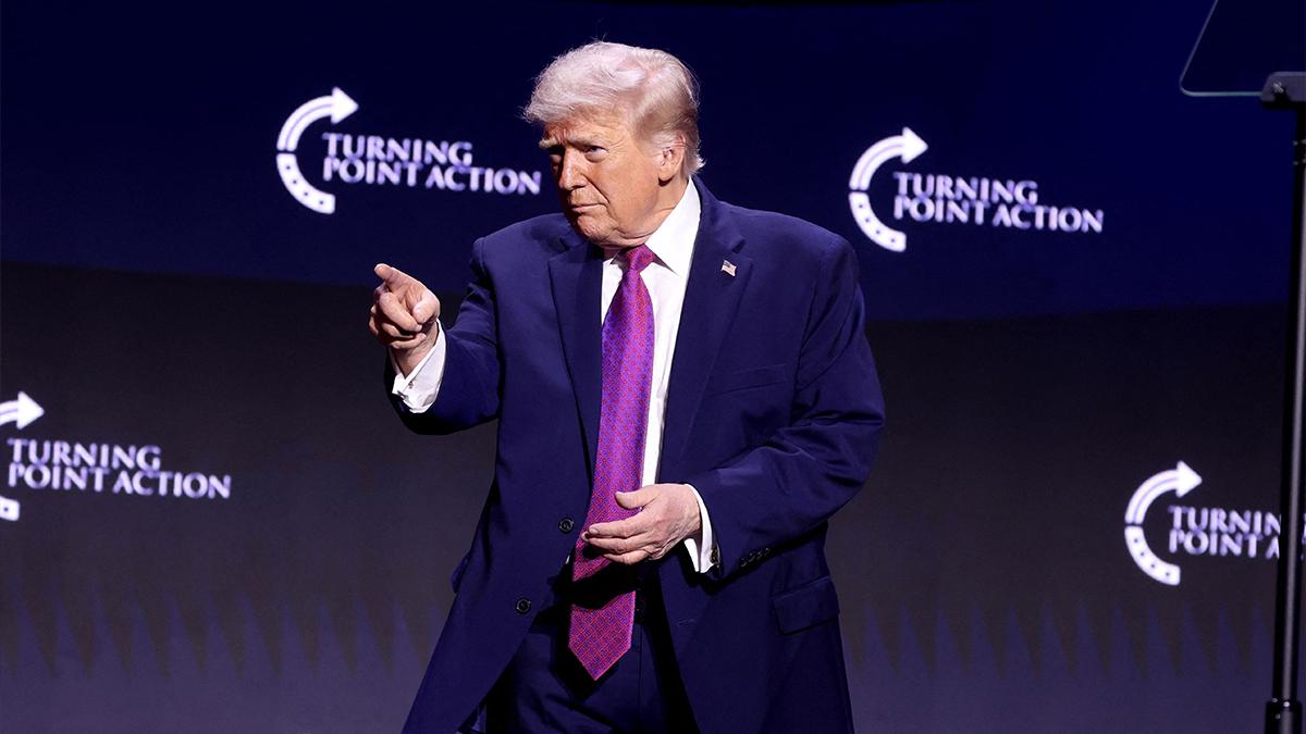 Critics felt Donald Trump's voice sounded hoarse.