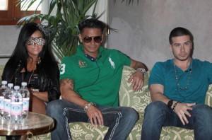 2011__06__Vinny_Guadagnino_June30news1 300×198.jpg