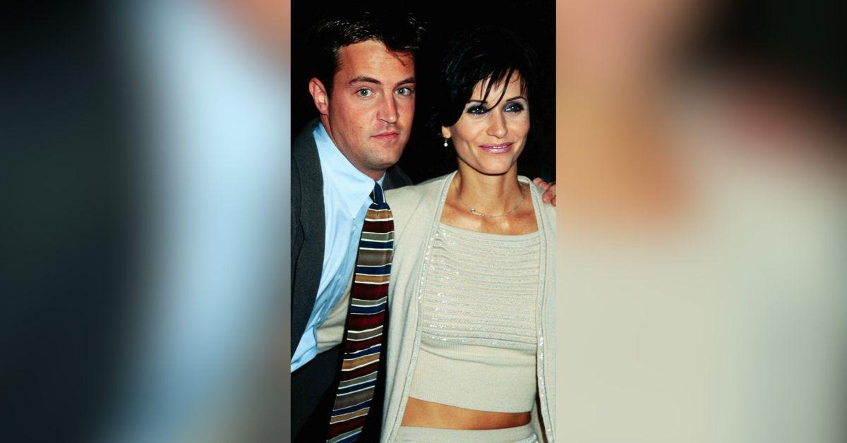 matthew perry courteney cox honors death