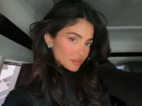 kylie jenner timothee chalamet serious dating relationship haters