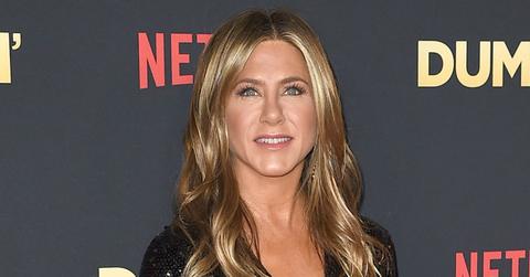 Jennifer aniston post pic