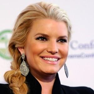 2011__07__Jessica_Simpson_July29newsbt 300&#215;300.jpg