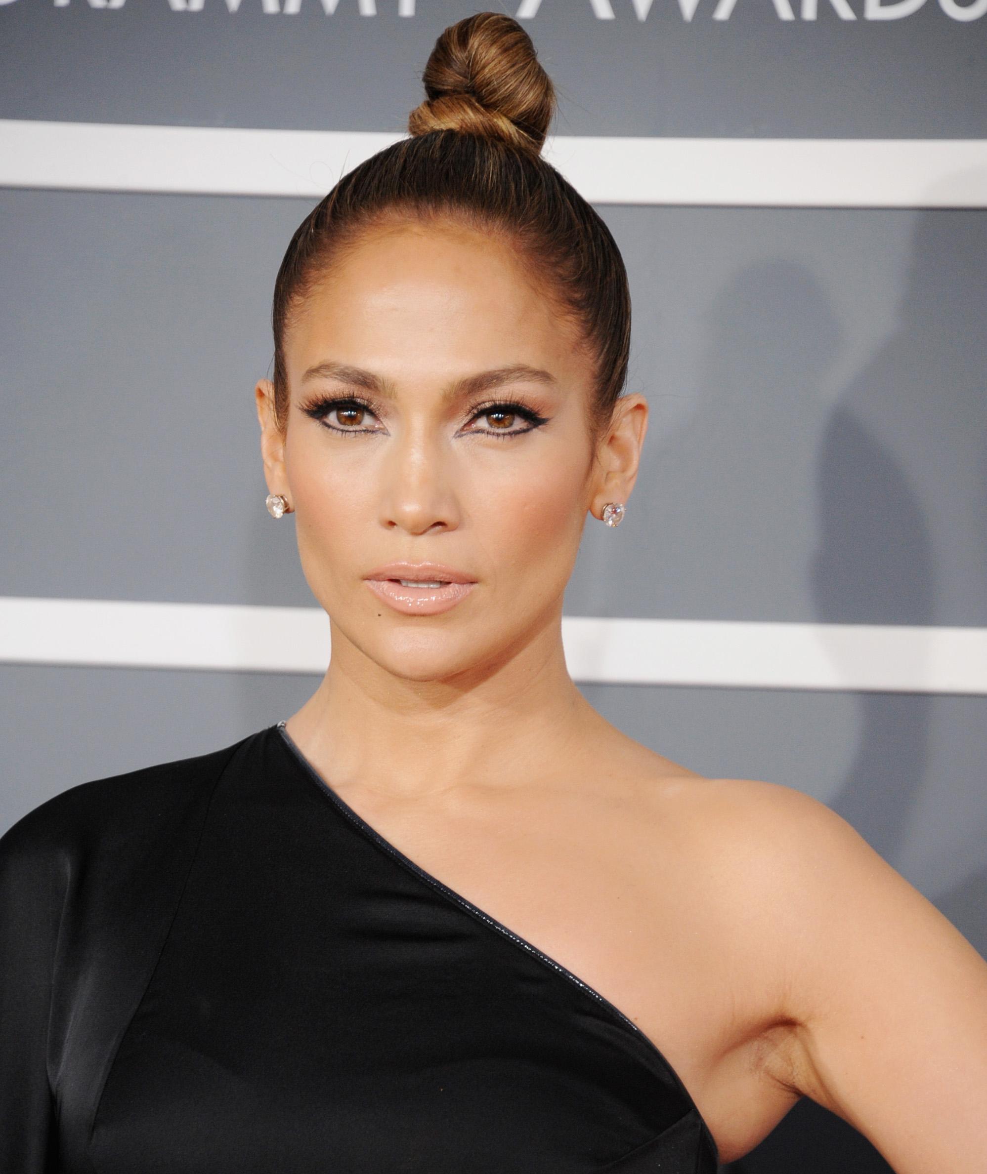 Ok_21013_j_lo_grammys_ _1.jpg