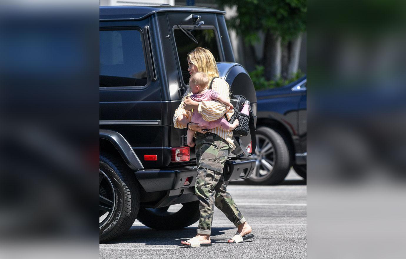 EXCLUSIVE: Hilary Duff Takes Banks Out for Errands