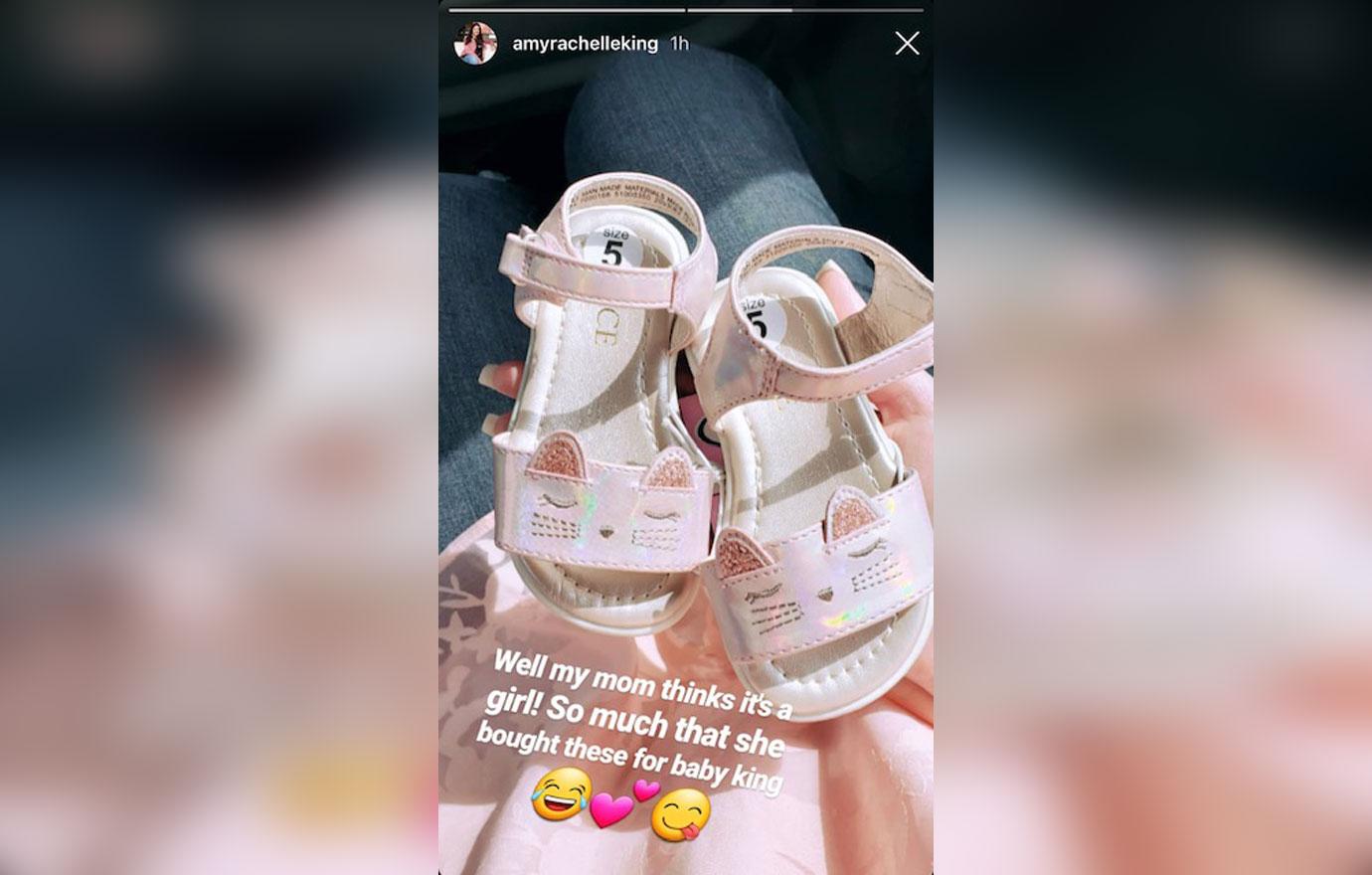 Amy Duggar baby sandals