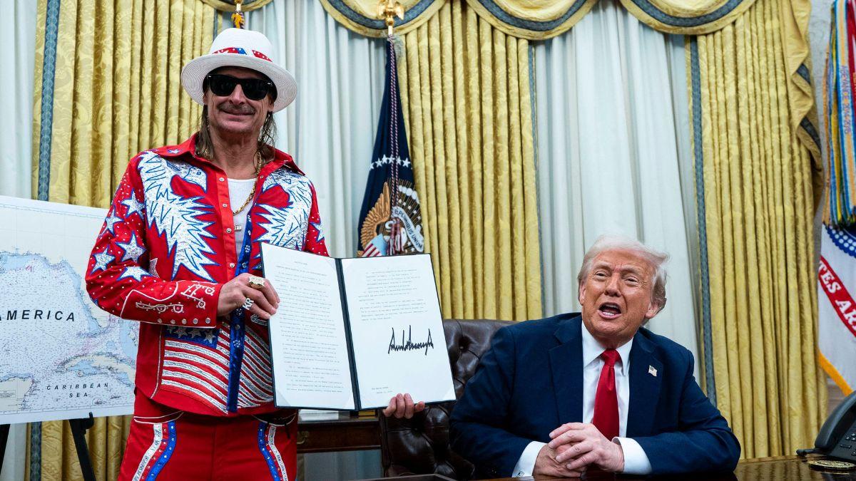 Image of Kid Rock said he often spoke with the president late at night.