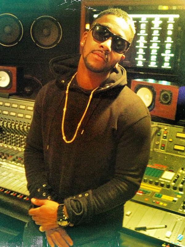 Omarion recording studio sex playlist