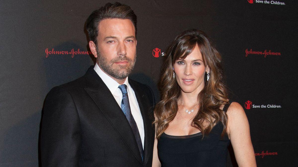 Image of Jennifer Garner shared a heartfelt Father's Day tribute honoring her dad, William Garner, and ex-husband Ben Affleck.