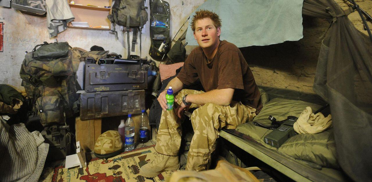 king charles appoints prince william military role linked prince harry