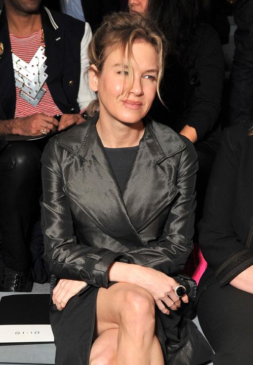 Renee zellweger fashion week feb14 701.jpg