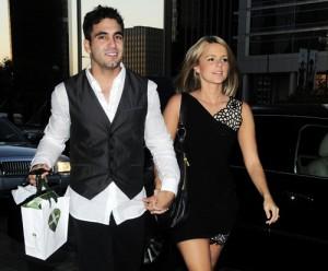 2010__08__Ali_Roberto_Aug13_4m 300×248.jpg