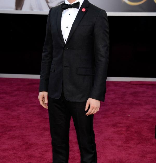 You DON'T Want to Miss the Oscars Opening: Joseph Gordon Levitt is ...