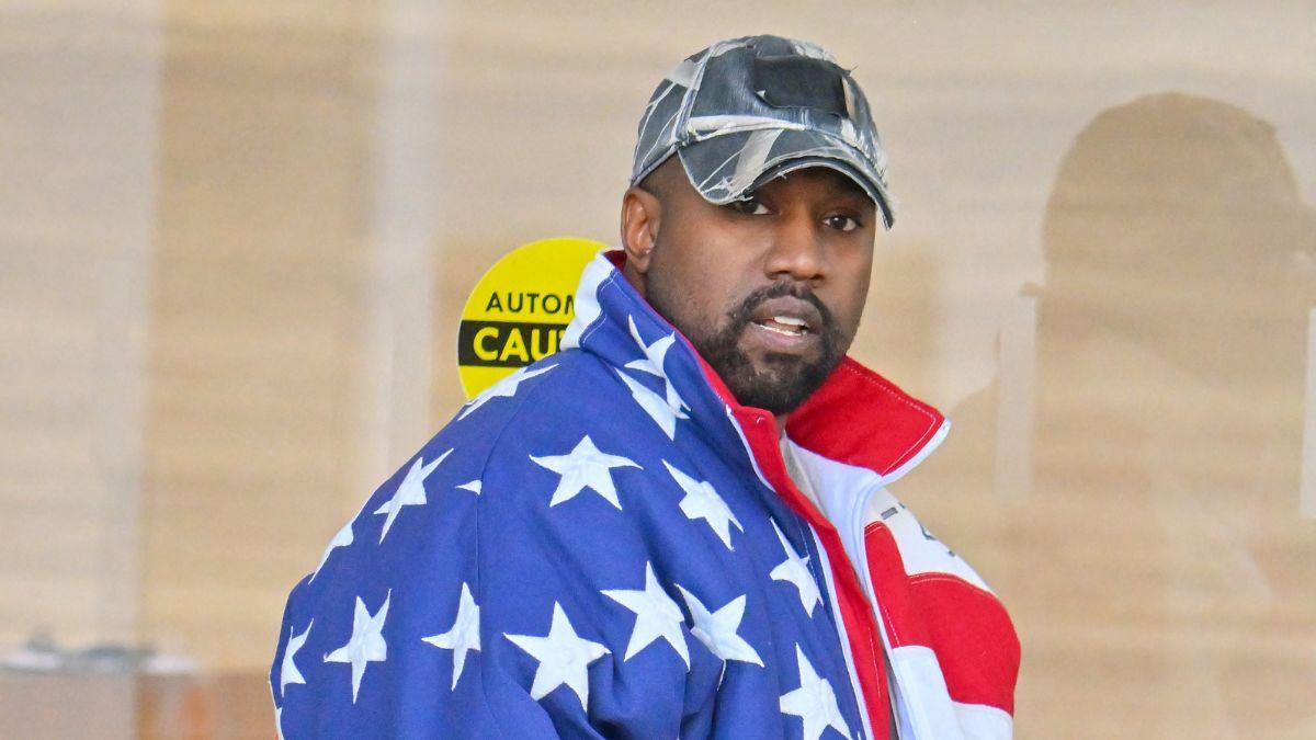 Image of Kanye West's apology has not been accepted by several members of the Jewish community.