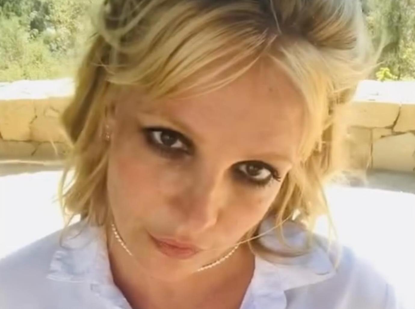 britney spears surpised looks extremely young photos two years ago