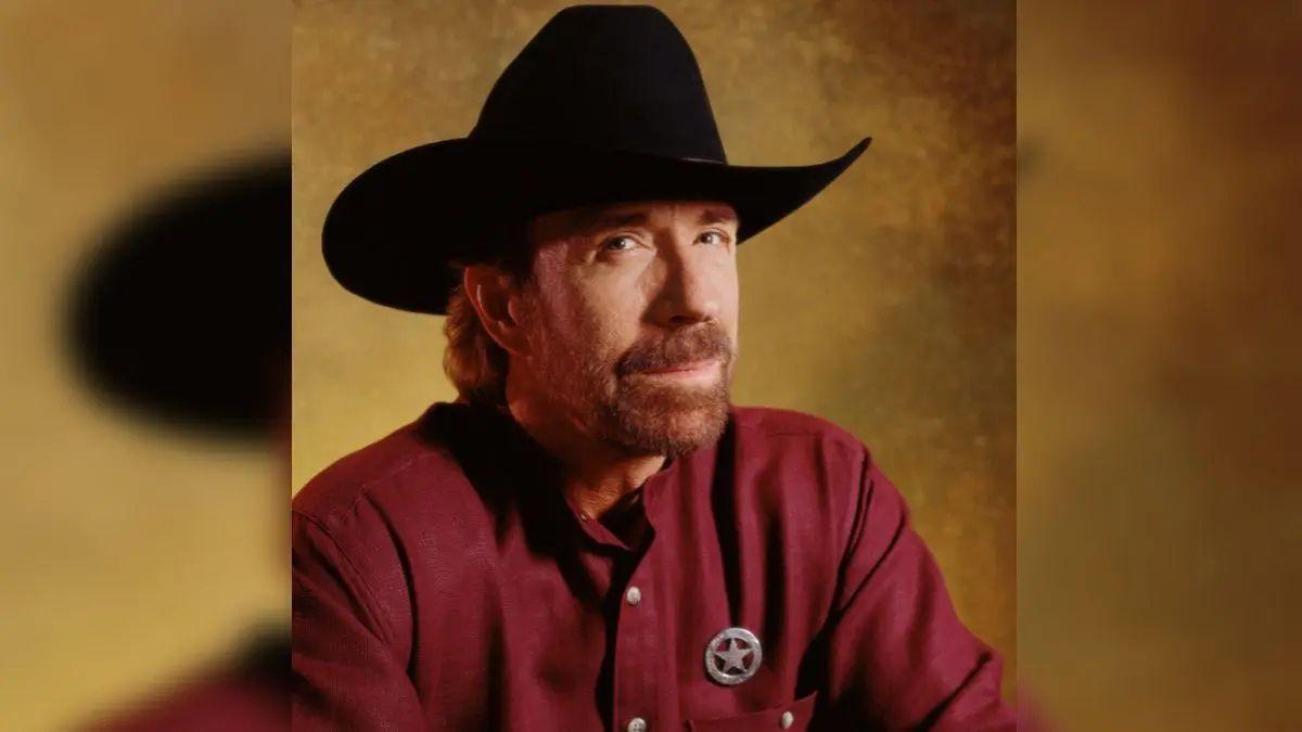 Photo of Chuck Norris survived two massive heart attacks nearly a decade before his death.