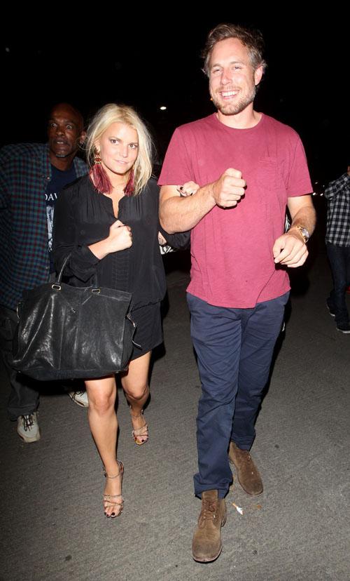 2011__08__Jessica_Simpson08152011G_ _1.jpg