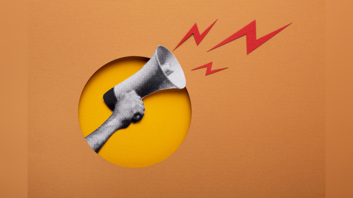 from search to chat strategic shifts driven by llm advertising in